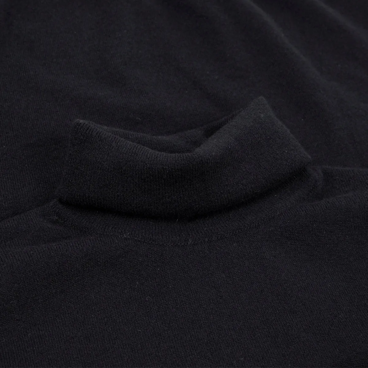 Black Elgin 2ply Roll Neck Cashmere Sweater