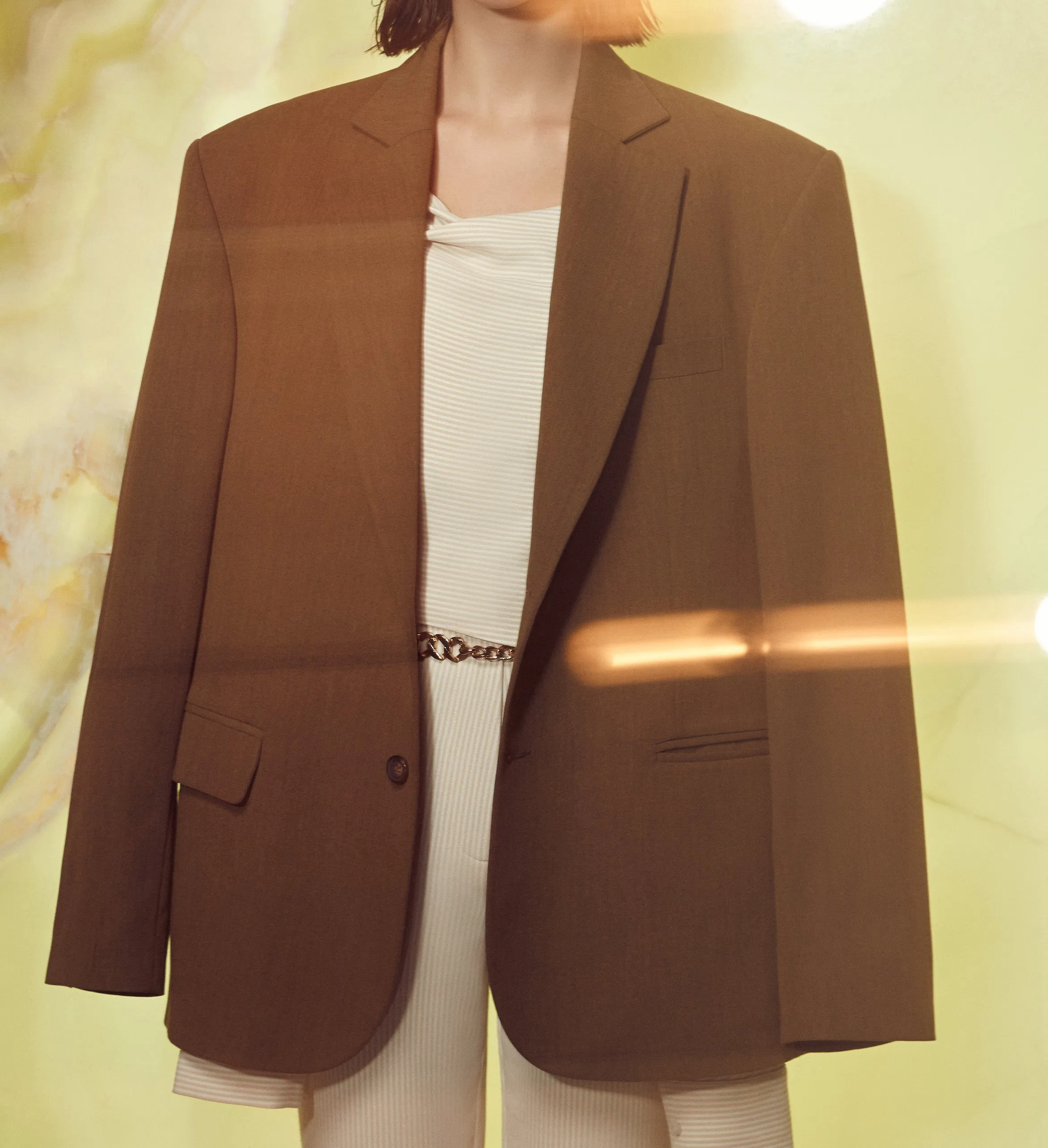 Boxy Oversize Blazer in Khaki