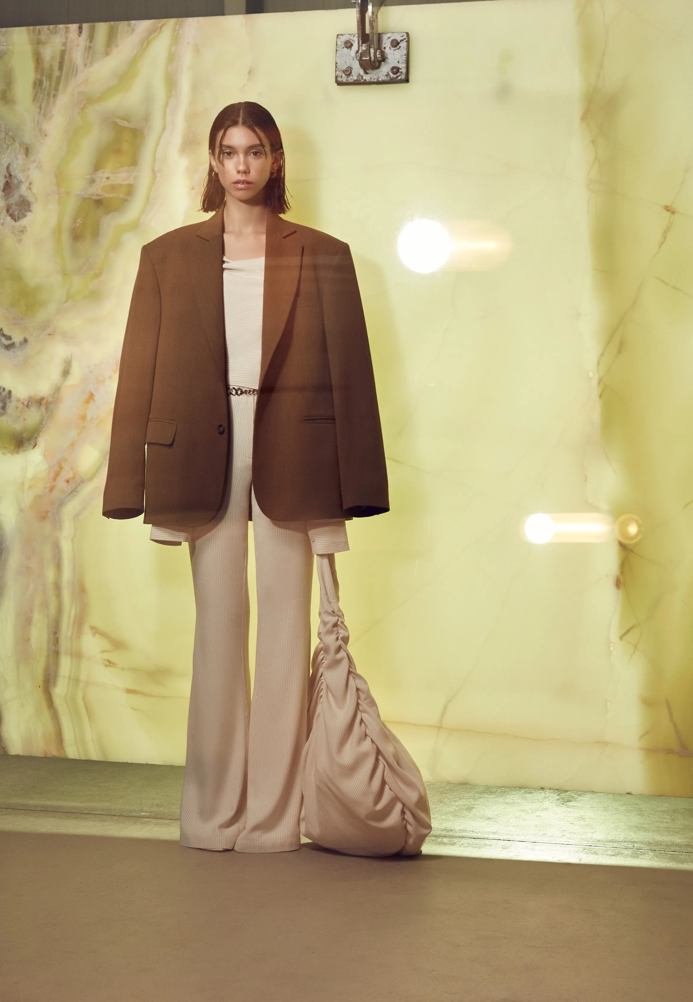 Boxy Oversize Blazer in Khaki