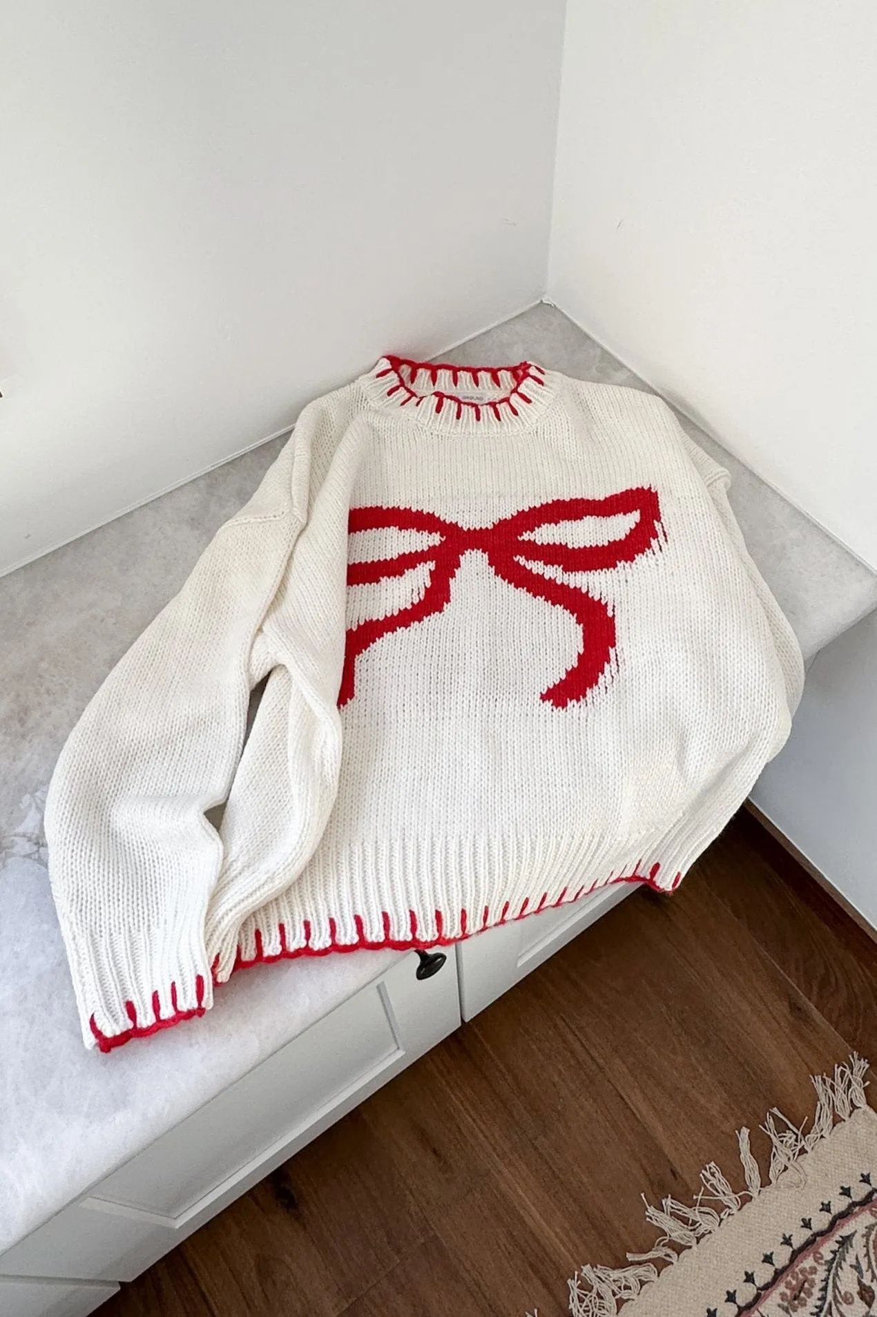 Eloise Giant Ribbon Sweater in Holiday Cream