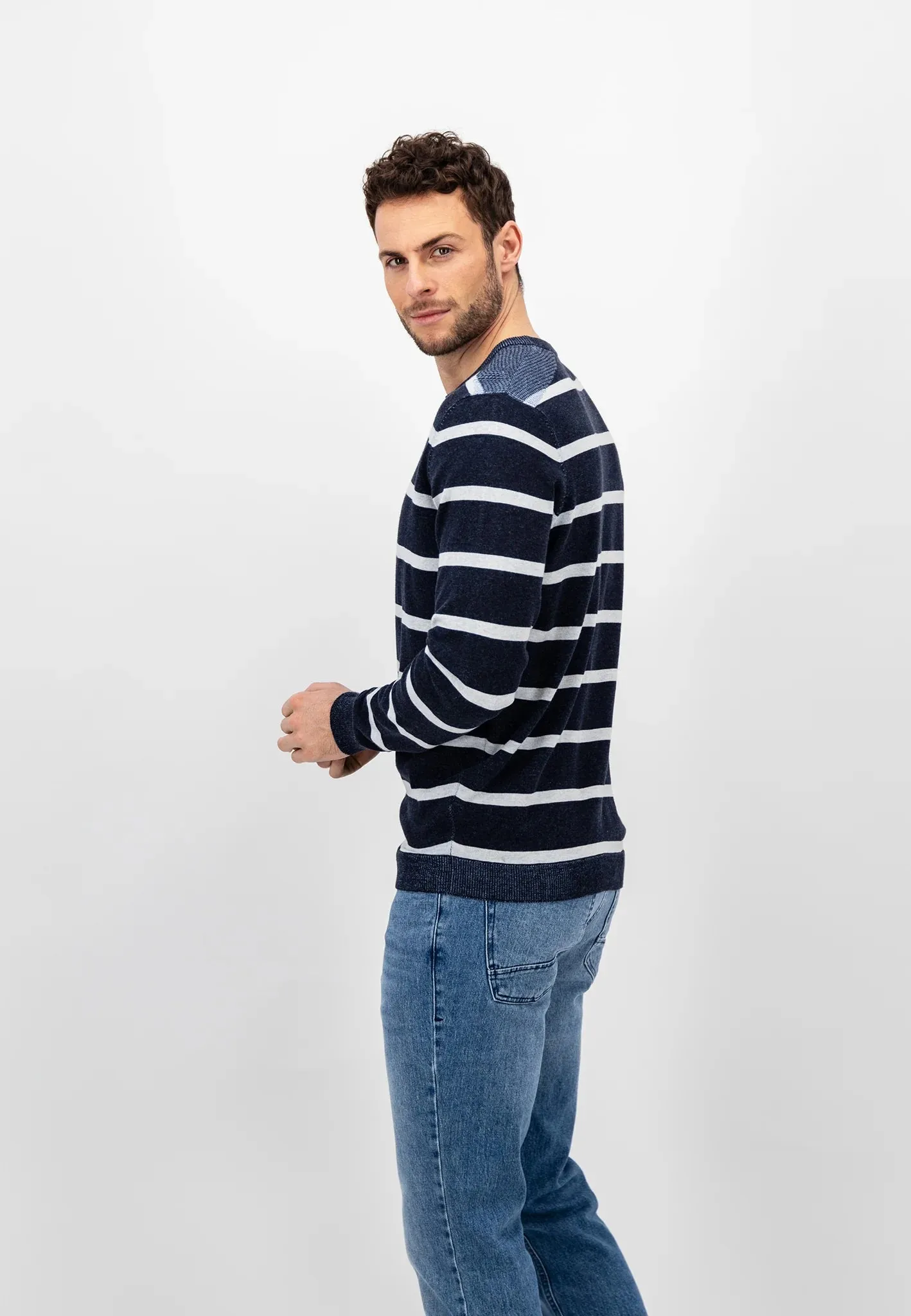 FYNCH HATTON O-Neck Plated Stripe Navy