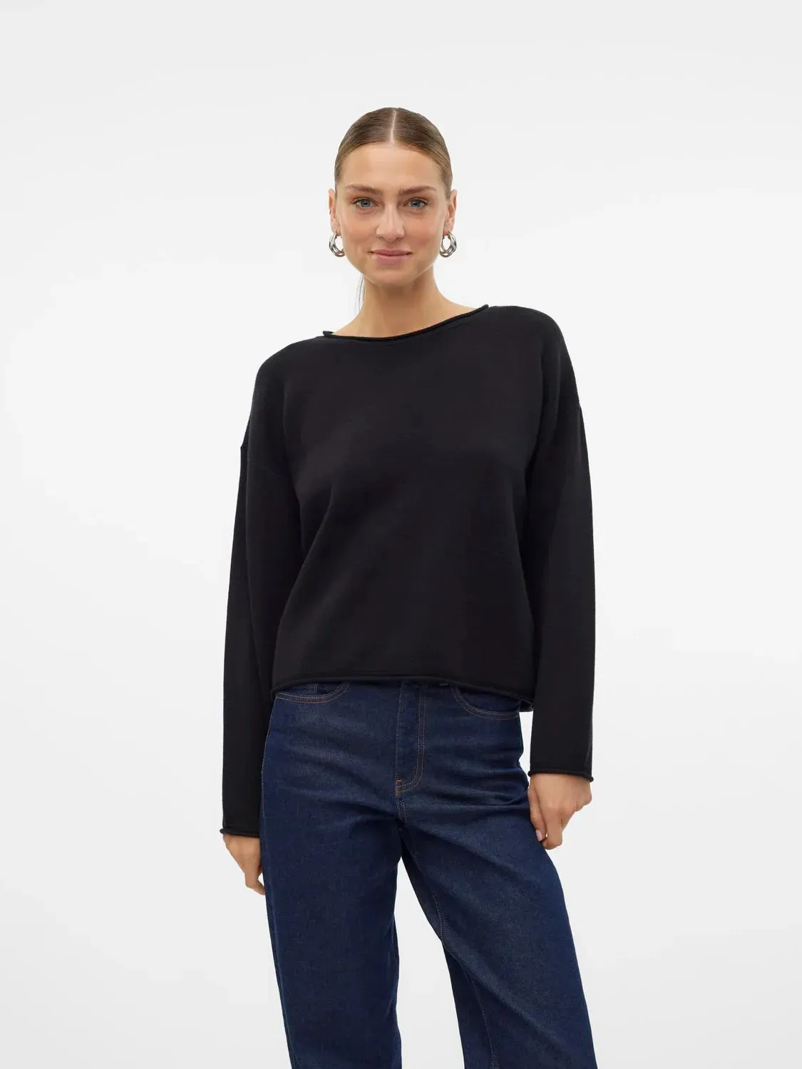 Gold Roll O-Neck Sweater - Black