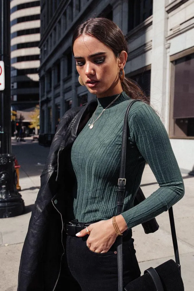 Ivy Ribbed Long Sleeve Top in Green