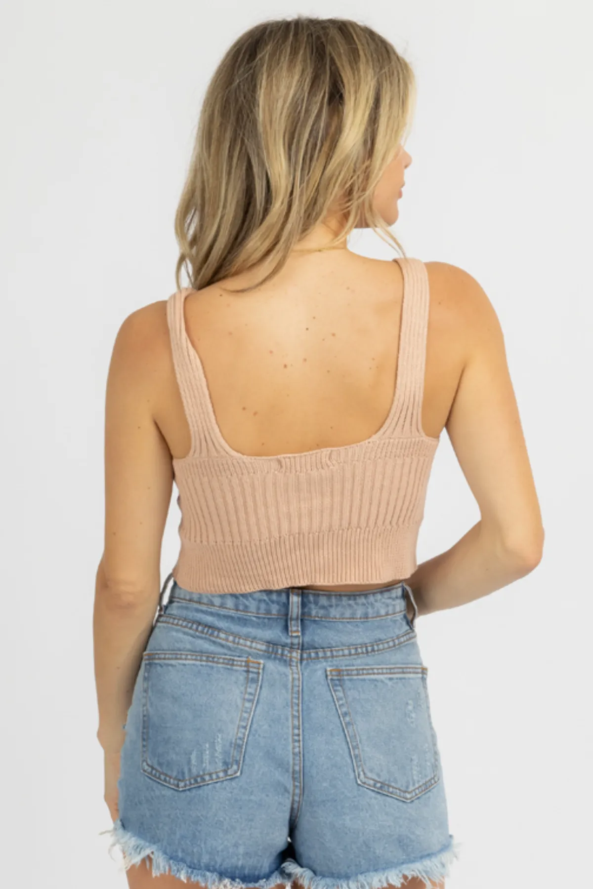 SAND V-RIBBED KNIT TANK